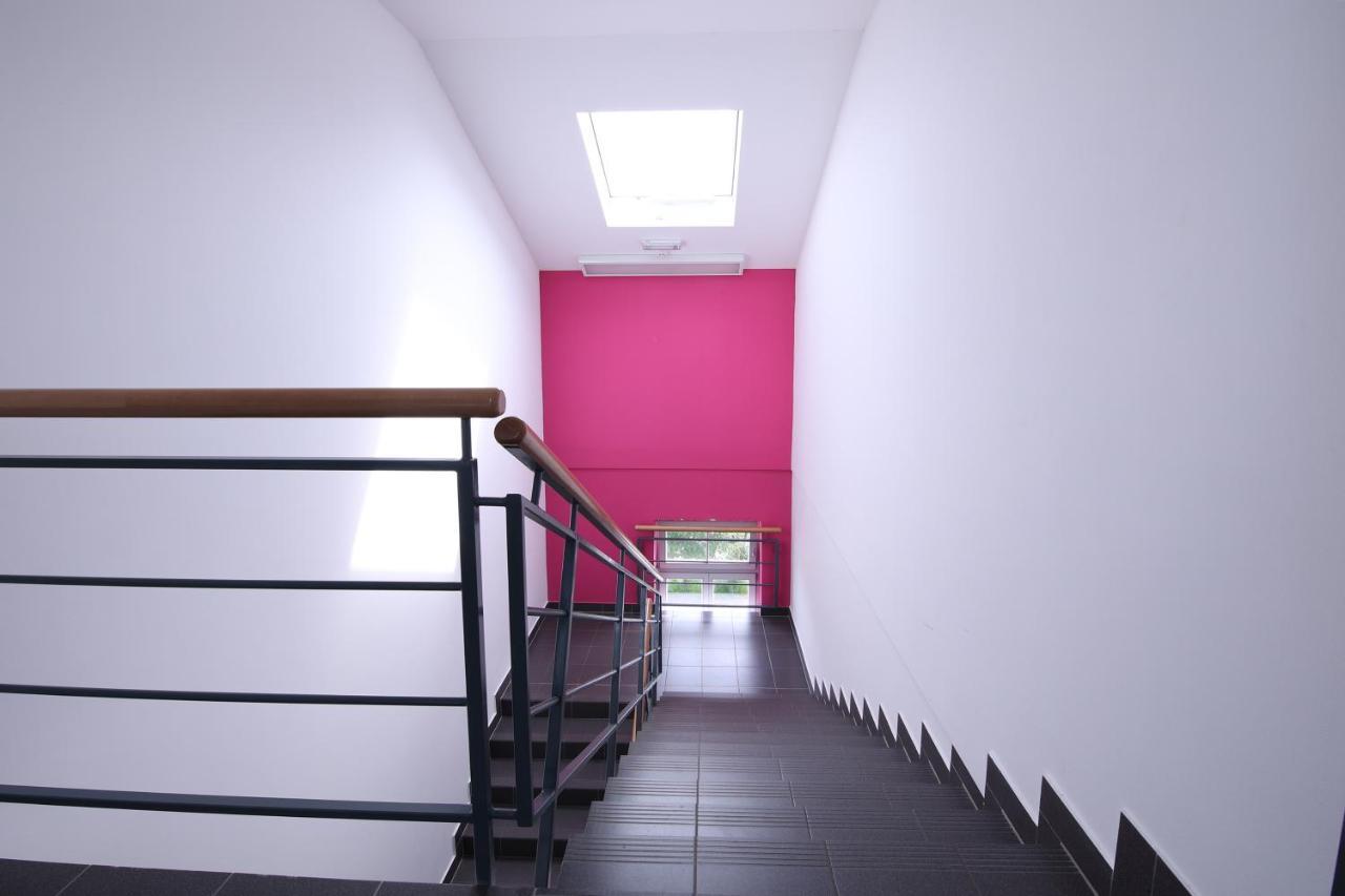 Hostel Bedem Karlovac Exterior foto